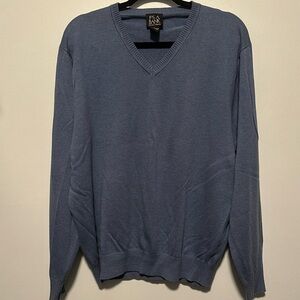 Jos A Bank men’s lightweight sweater